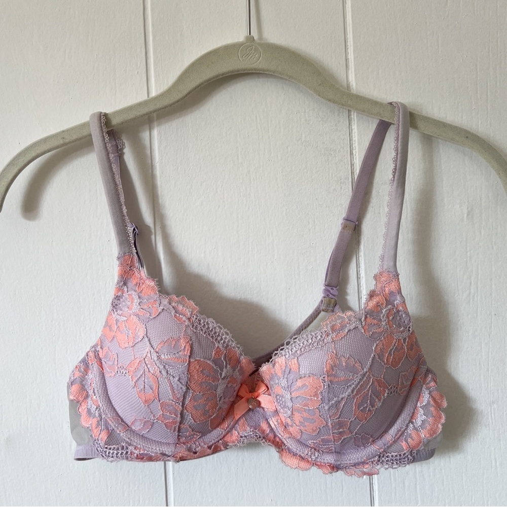 VS body by victoria 34A Demi